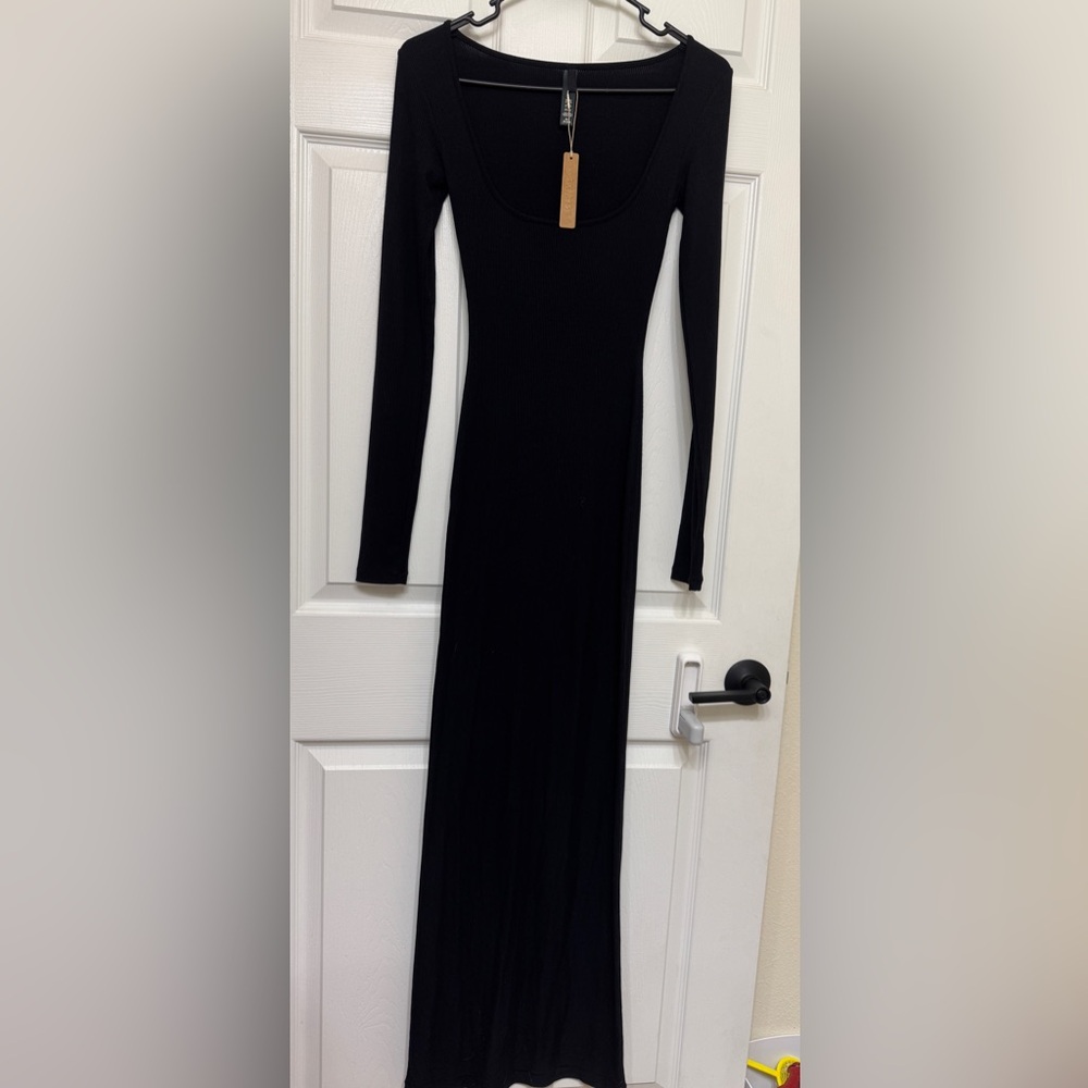NWT SKIMS Soft Lounge Long Sleeve Ribbed Dress - Onyx